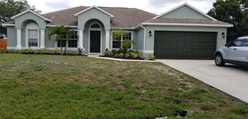 1131 Colorado Ave, Fort Pierce, FL 34953-1806