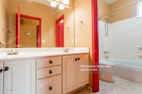 2635 Amberwood Dr, Phoenix AZ 85048-9316 exterior