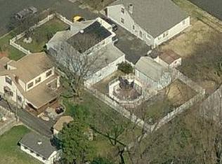 15011 Endicott St, Philadelphia, PA 19116-1507