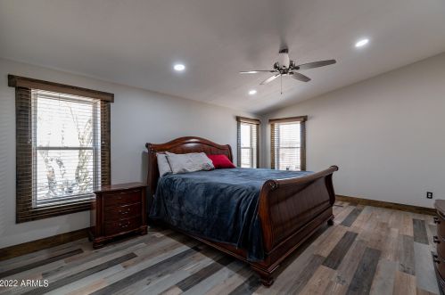 39510 12th St, Phoenix AZ  85086-7336 exterior