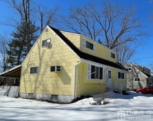 341 Morgan Ave, Old Bridge, NJ 08857-1353