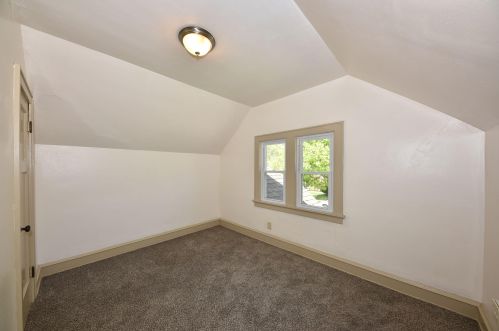 2427 Hope Ave, Milwaukee WI 53216-1733 exterior