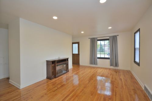 2321 60th St, Milwaukee WI  53219-2129 exterior