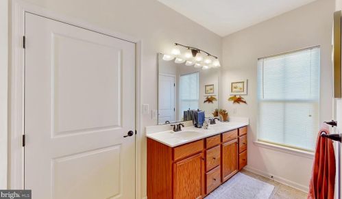 33584 Herring View Dr, Lewes DE 19958-5437 exterior