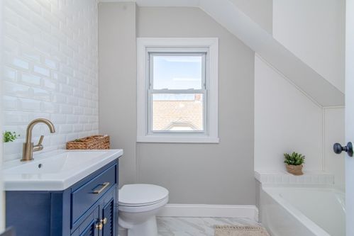 91 Wilber St, Springfield MA 01104-2527 exterior