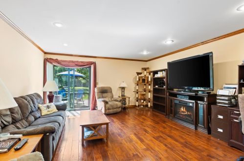 9207 70th St, Milwaukee WI  53223-1107 exterior