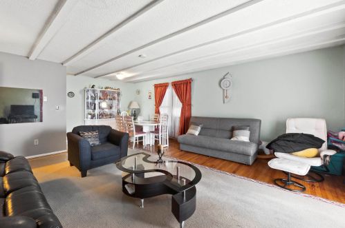 523 St, Union City NJ 07087-2683 exterior