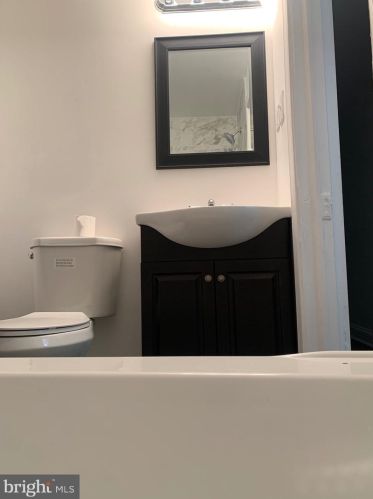 521 Pne St, Manor PA 19036-1011 exterior