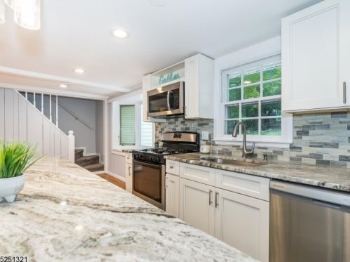 45 Summit Trl, Sparta NJ  07871-1430 exterior