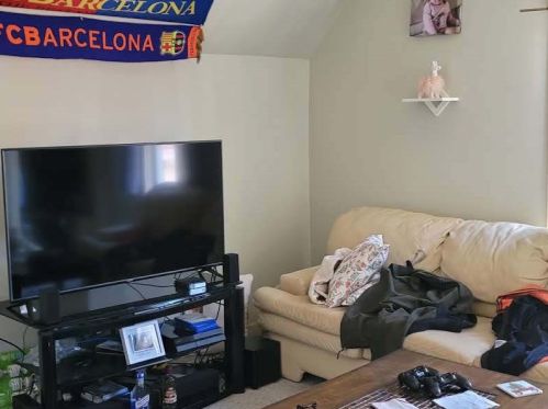 531 Oak St, Waukegan IL 60085-6530 exterior