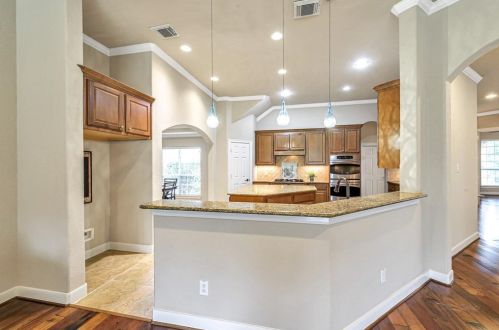 28307 Wild Mustang Ln, Fulshear TX 77441-2064 exterior