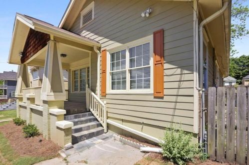 585 Jones Ave, Atlanta GA  30314-4467 exterior