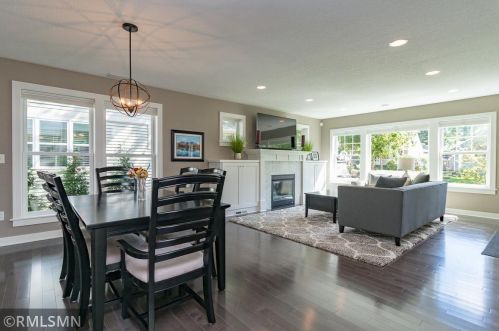 1329 Hartford Ave, Saint Paul MN 55116-1648 exterior