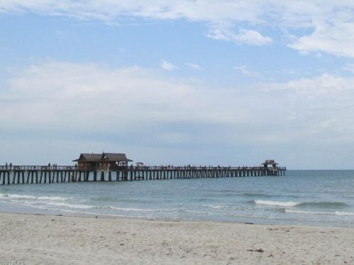 49 High Point Cir, Naples FL 34103-0042 exterior