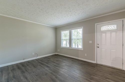 3250 Mount Gilead Rd, Atlanta GA  30311-5202 exterior