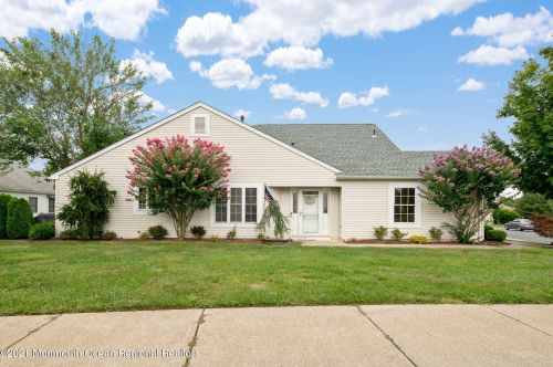 2 Abercorn Ct, Jackson Twp NJ  08527-3965 exterior