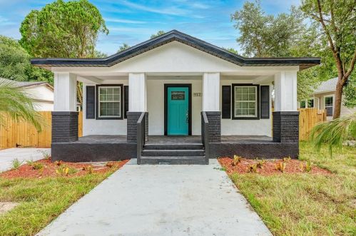 912 Norfolk St, Tampa, FL 33604-5026