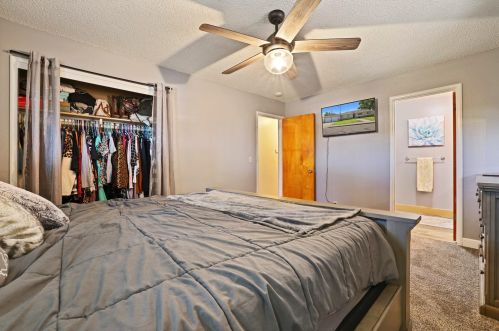 545 Quincy Rd, Turlock CA  95380-4329 exterior