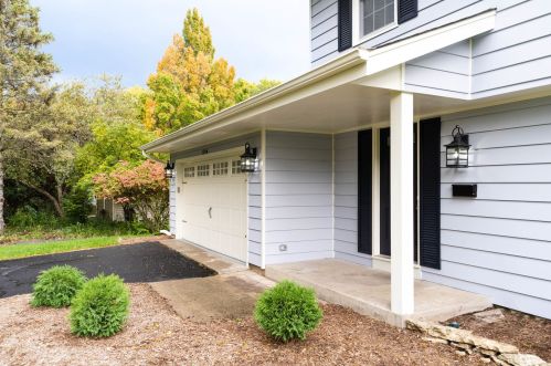 1266 Fellows St, Saint Charles IL  60174-3701 exterior