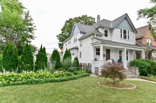 1137 49, Milwaukee WI 53214-3527 exterior