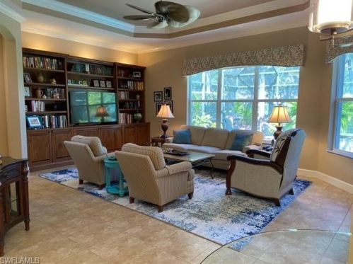 8977 Mustang Is Cir, Naples FL 34113-1644 exterior