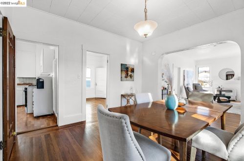 2736 Wallace St, Berkeley CA 94702-2232 exterior