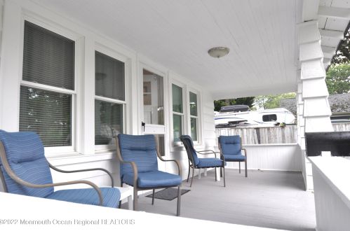 830 Old Farm Rd, Point Pleasant Beach NJ  08742-4048 exterior