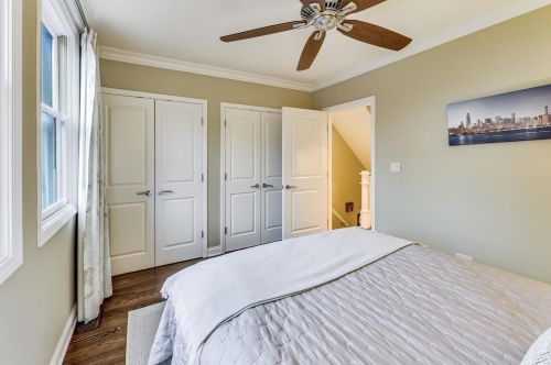 1032 Crosby St, Chicago IL  60610-2404 exterior