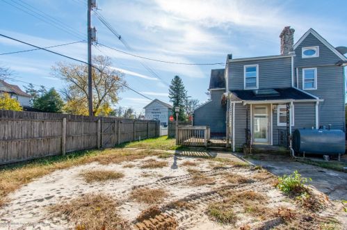 201 Un Ave, Lakehurst NJ 08733-2934 exterior