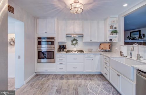 200 Applegate Dr, Trenton NJ 08690-1303 exterior