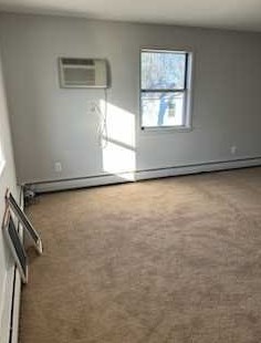 92 Hamilton St, Poughkeepsie NY  12601-4438 exterior