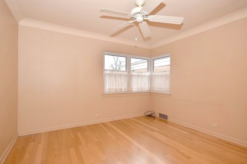 1708 75 Ave, Chicago IL 60707-1423 exterior