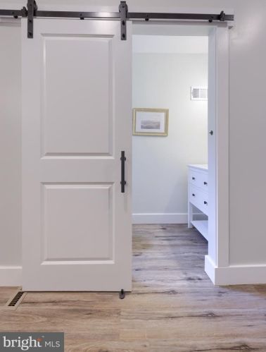 419 Pine St, Lancaster PA  17603-3311 exterior