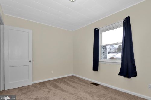 15 Downing Rd, Trenton NJ 08628-3207 exterior