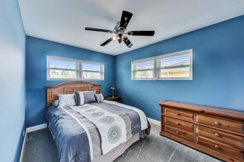 8236 Berwyn Ave, Chicago IL 60656-1455 exterior