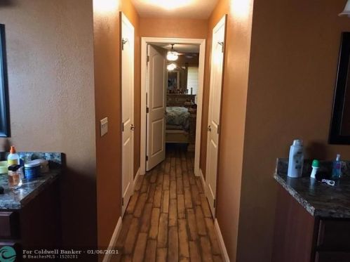 570 Ryder Rd, Fort Pierce FL 34953-6003 exterior