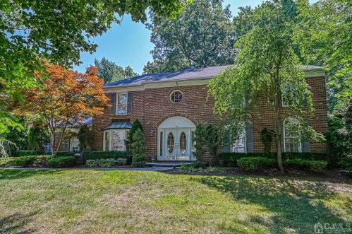 10 Pleasant Pl, New Brunswick, NJ 08902-4832