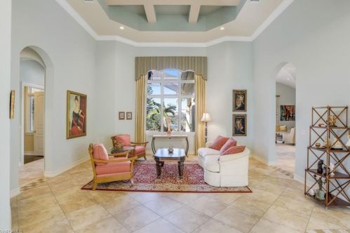 7417 Treeline Dr, Naples, FL 34119-9728