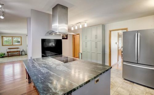 4510 Odana Rd, Madison WI  53711-1445 exterior