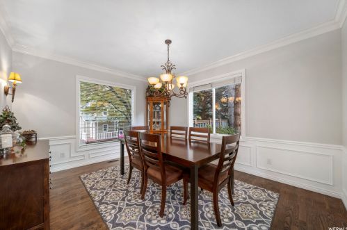 8029 Hunters Mdw Cir, Sandy UT 84093-6289 exterior