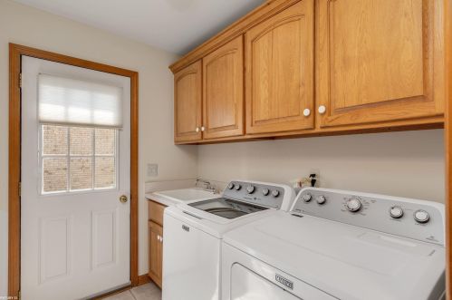 16820 Renee Dr, Macomb Township MI 48042-2324 exterior