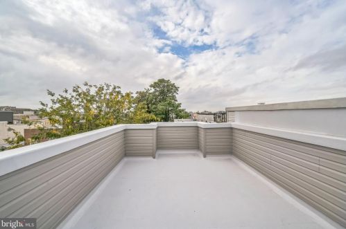 1741 Annin St, Philadelphia PA 19146-3007 exterior