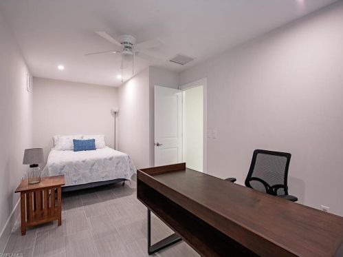 473 Cypress Way, Naples FL 34110-1107 exterior