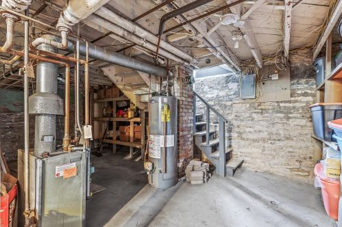 738 Fry St, Saint Paul MN 55104-1121 exterior