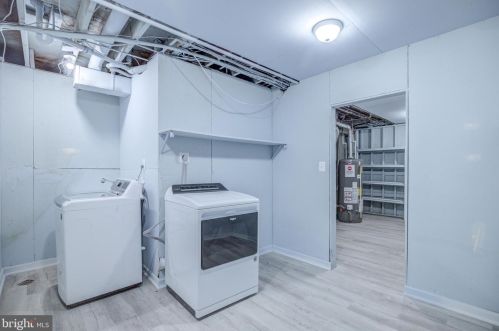 4115 Duvawn St, Alexandria VA 22310-2023 exterior