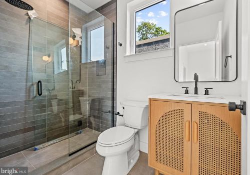 4315 Boone St, Philadelphia PA 19128-5003 exterior