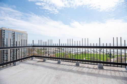 1707 Prospect Ave, Milwaukee WI 53202-1967 exterior