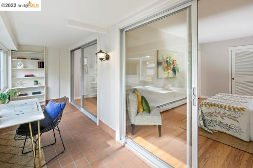 2822 Piedmont, Berkeley CA 94705-2314 exterior