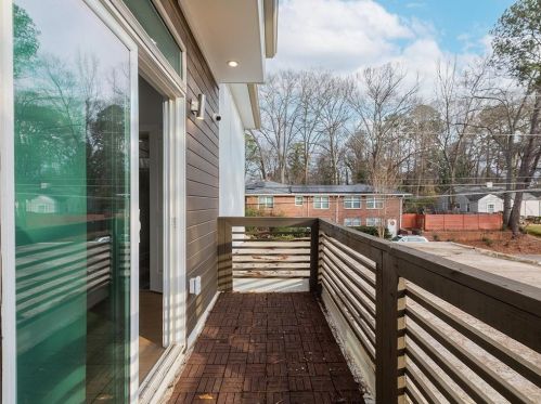 210 Mathewson Pl, Atlanta GA  30314-2629 exterior