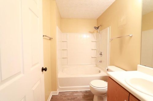 4303 Par 3 Way, Lithonia GA 30038-1817 exterior